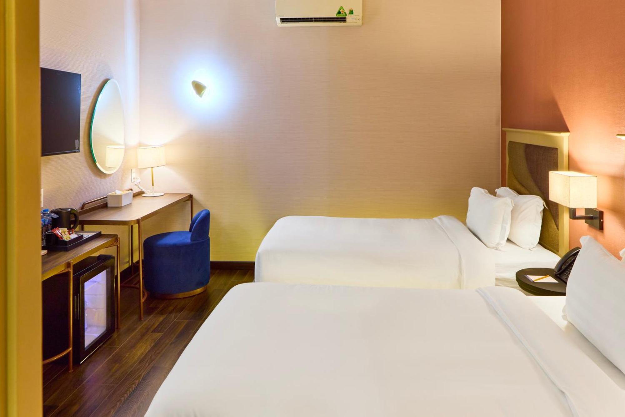 Kin Hotel Ly Tu Trong Хошимин Экстерьер фото