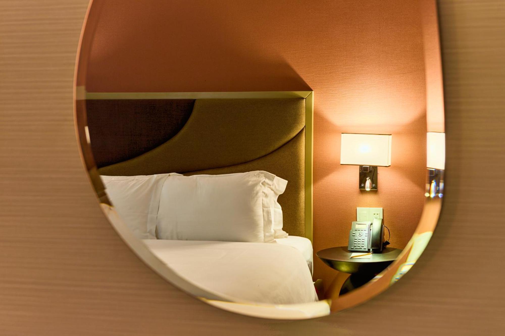 Kin Hotel Ly Tu Trong Хошимин Экстерьер фото