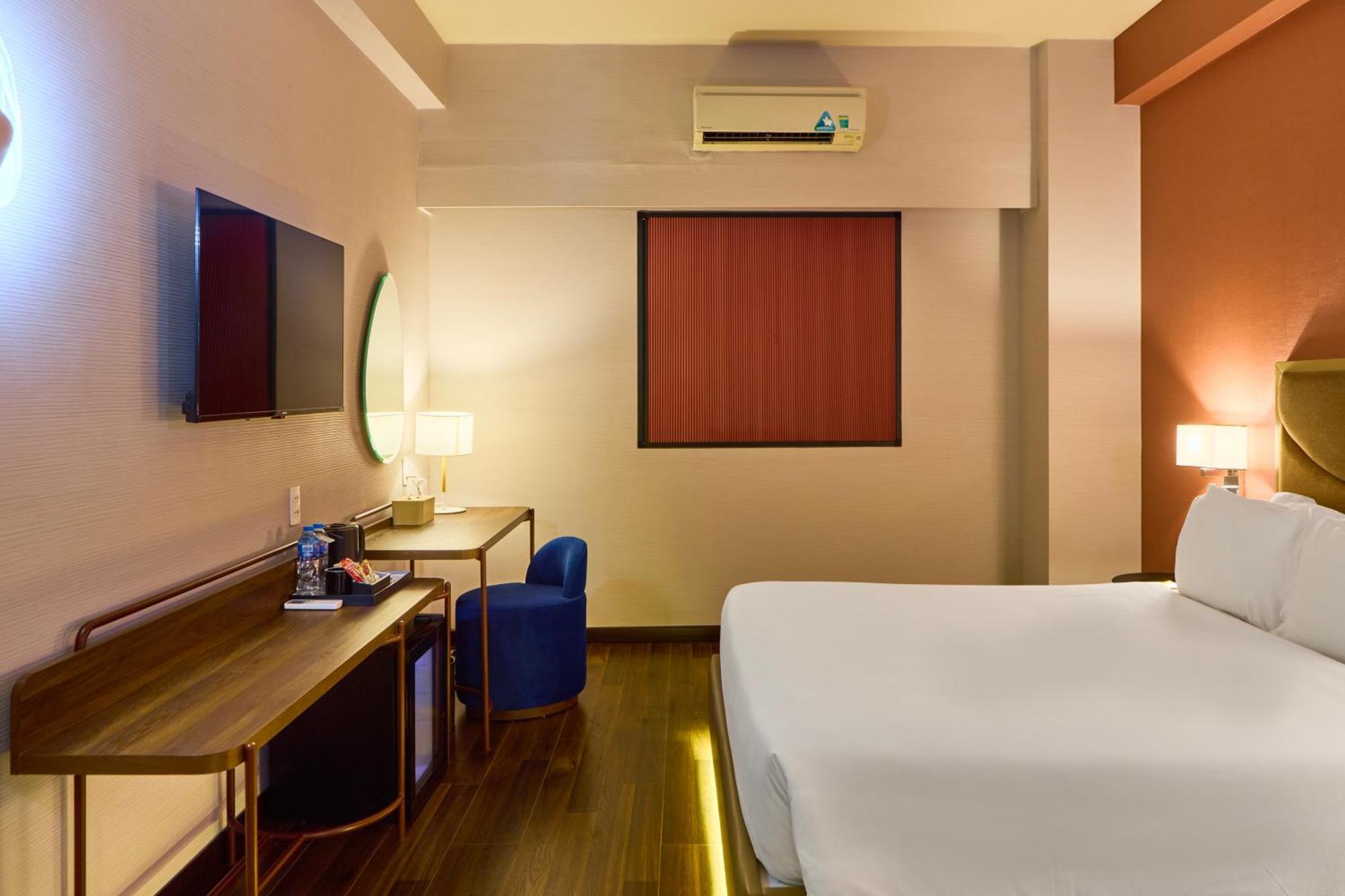 Kin Hotel Ly Tu Trong Хошимин Экстерьер фото