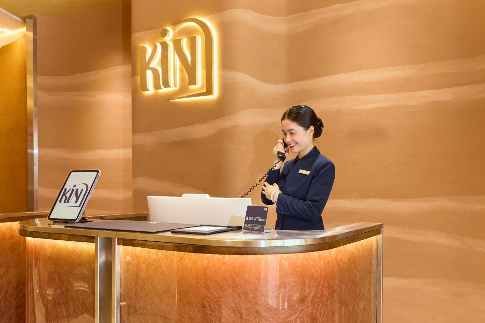 Kin Hotel Ly Tu Trong Хошимин Экстерьер фото