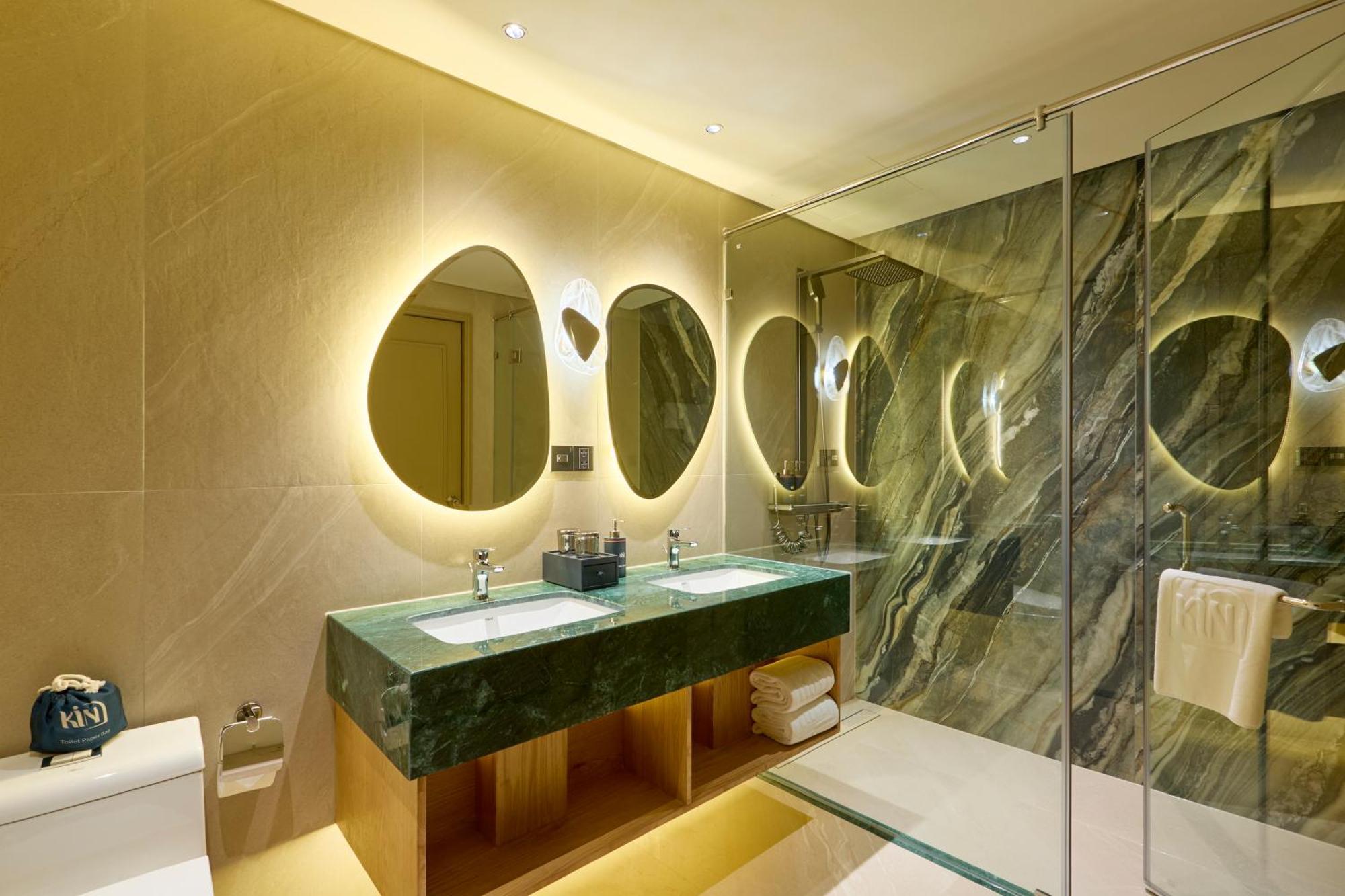 Kin Hotel Ly Tu Trong Хошимин Экстерьер фото